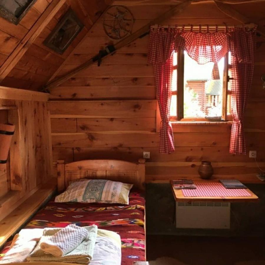 Etno Smjestaj Bjelasica Kolasin Luaran gambar