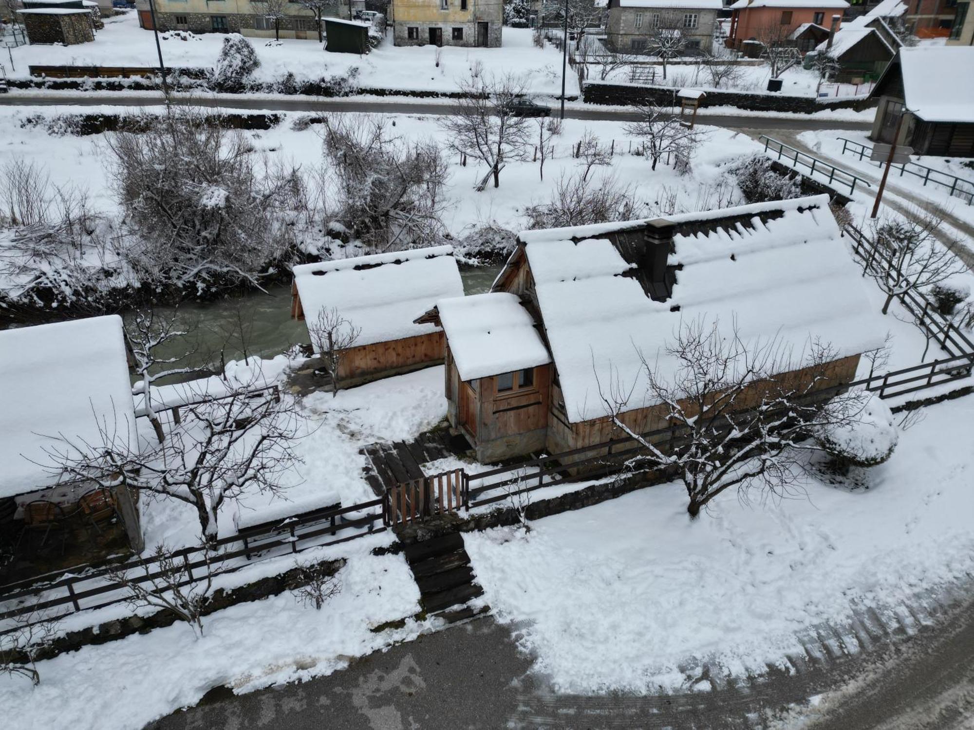 Etno Smjestaj Bjelasica Kolasin Luaran gambar