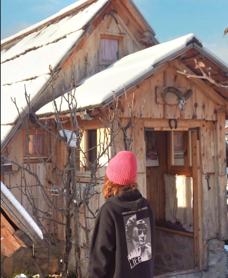 Etno Smjestaj Bjelasica Kolasin Luaran gambar